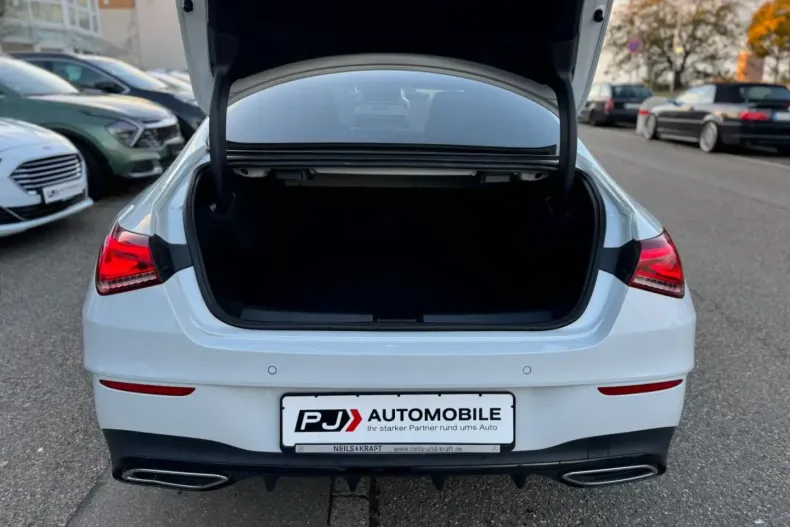 Mercedes-Benz CLA 200 din 2021 cu 50.000 km - oferta MER174221 - foto 15