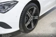 Mercedes-Benz CLA 250 din 2022 cu 53.091 km - oferta MER174222 - foto 3