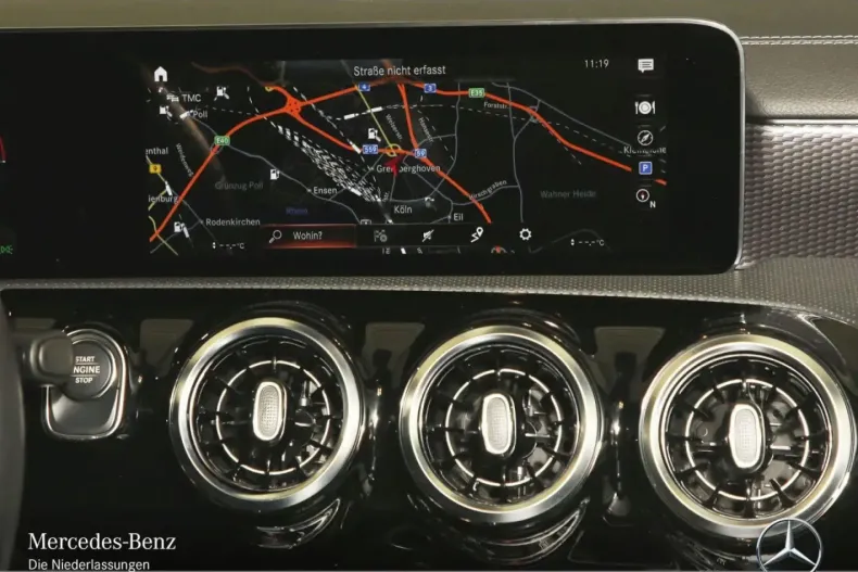 Mercedes-Benz CLA 250 din 2022 cu 53.091 km - oferta MER174222 - foto 12