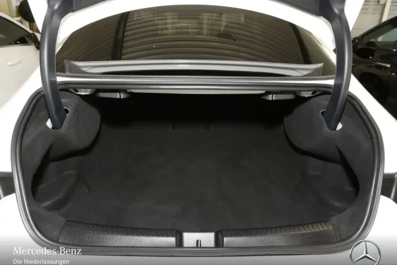 Mercedes-Benz CLA 250 din 2022 cu 53.091 km - oferta MER174222 - foto 15