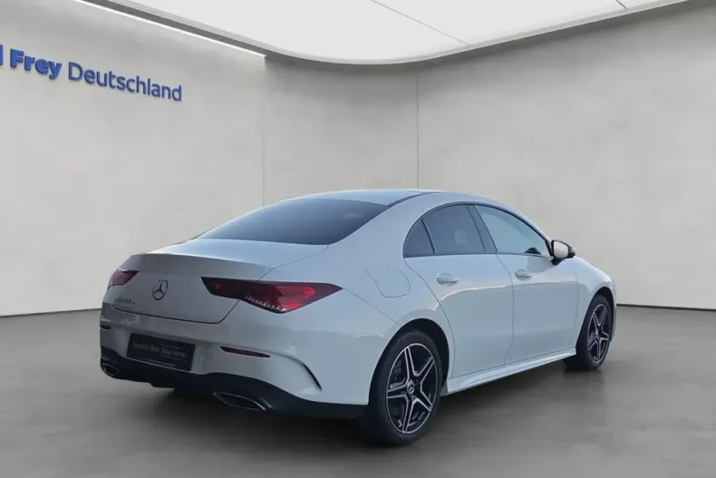 Mercedes-Benz CLA 250 din 2021 cu 72.246 km - oferta MER174224 - foto 6