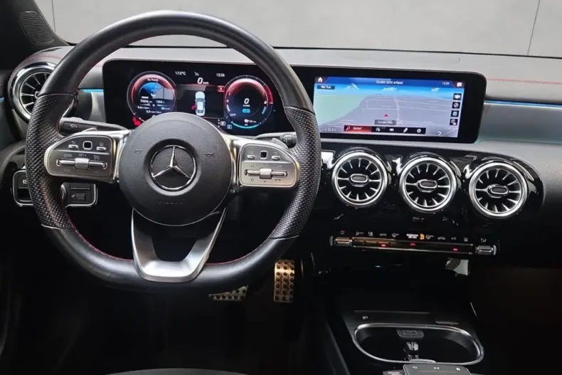 Mercedes-Benz CLA 250 din 2021 cu 72.246 km - oferta MER174224 - foto 12