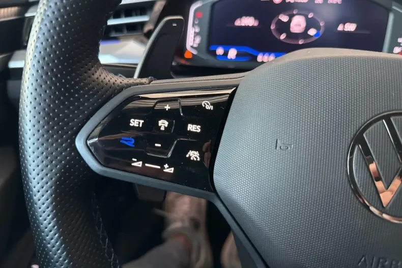 Volkswagen Arteon din 2023 cu 43.331 km - oferta VOL174227 - foto 19