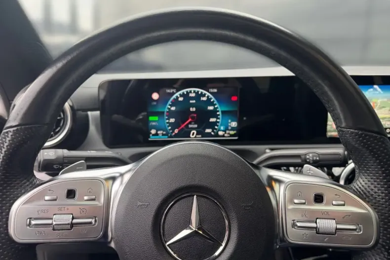 Mercedes-Benz CLA 250 din 2021 cu 59.559 km - oferta MER174237 - foto 8