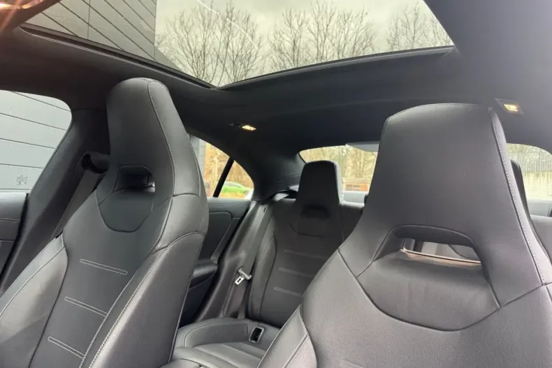 Mercedes-Benz CLA 250 din 2021 cu 59.559 km - oferta MER174237 - foto 15