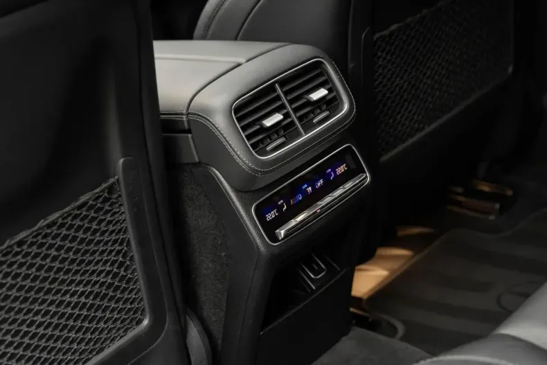 Mercedes-Benz GLE 53 AMG din 2024 cu 65.041 km - oferta MER174238 - foto 30