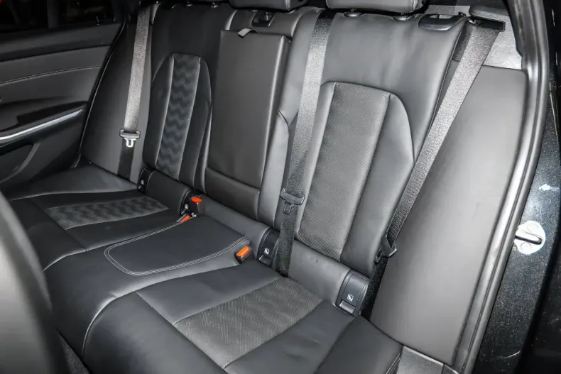 BMW M3 din 2024 cu 33.050 km - oferta BMW174258 - foto 11