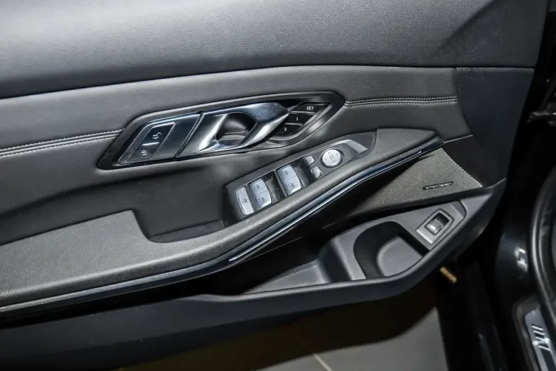 BMW M3 din 2024 cu 33.050 km - oferta BMW174258 - foto 17