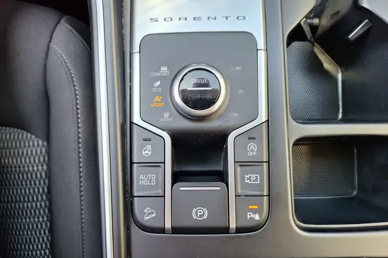 Kia Sorento din 2021 cu 82.585 km - oferta KIA174262 - foto 17