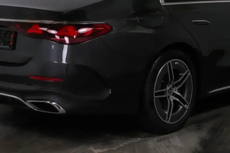 Mercedes-Benz E 200 din 2024 cu 17.200 km - oferta MER174264 - foto 4