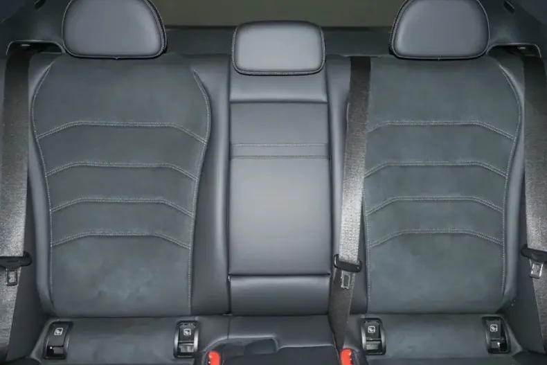 Mercedes-Benz E 200 din 2024 cu 17.200 km - oferta MER174264 - foto 9