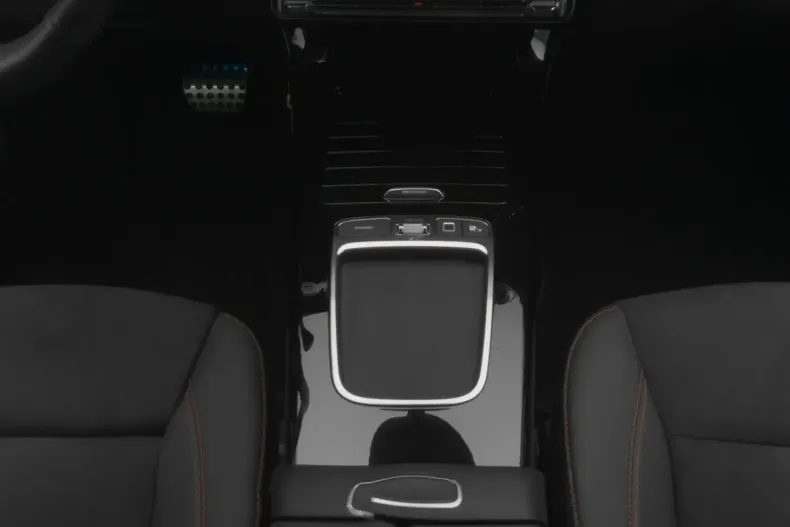 Mercedes-Benz A 200 din 2025 cu 9.204 km - oferta MER174271 - foto 21