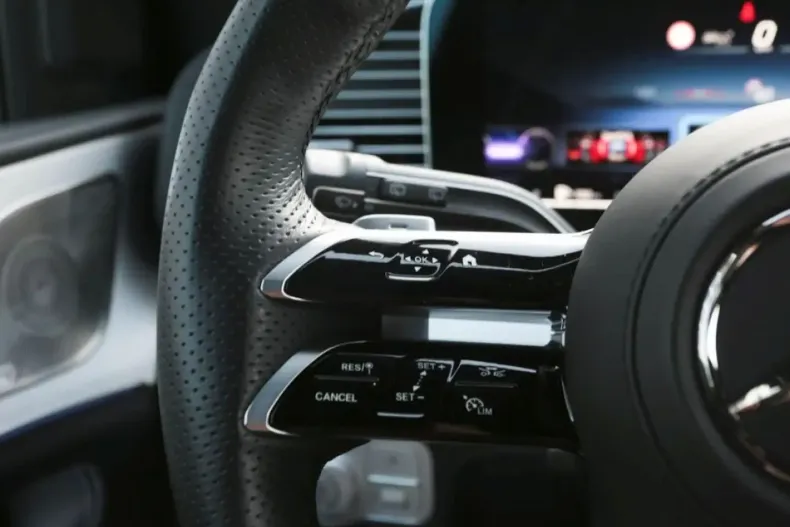 Mercedes-Benz GLE 350 din 2025 cu 7.300 km - oferta MER174273 - foto 21