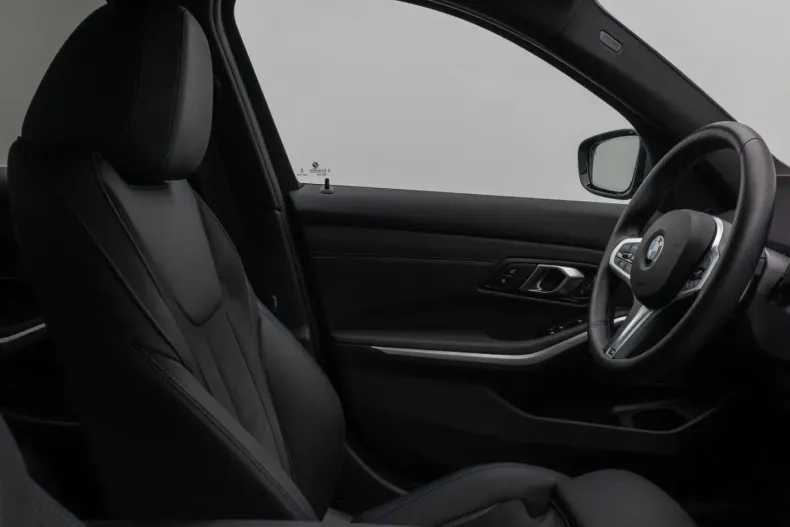 BMW 320 din 2024 cu 25.550 km - oferta BMW174275 - foto 36