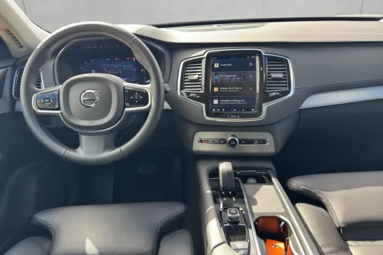 Volvo XC90 din 2024 cu 16.437 km - oferta VOL174278 - foto 9