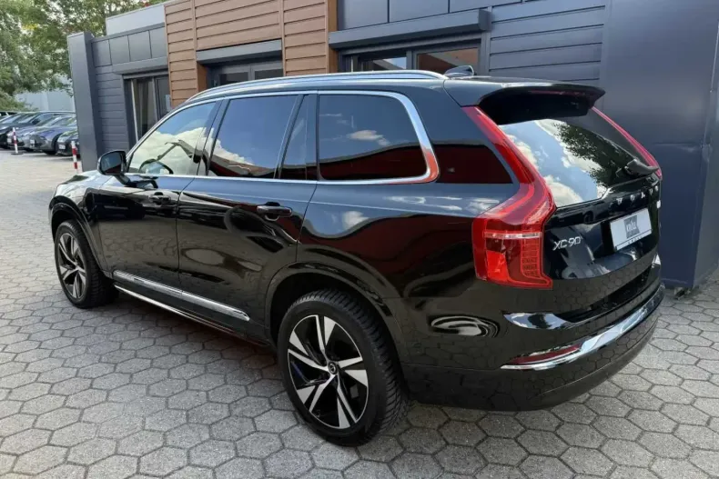 Volvo XC90 din 2025 cu 15.327 km - oferta VOL174279 - foto 7