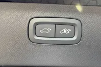 Volvo XC90 din 2025 cu 15.327 km - oferta VOL174279 - foto 9