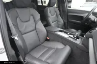 Volvo XC90 din 2023 cu 38.170 km - oferta VOL174283 - foto 14