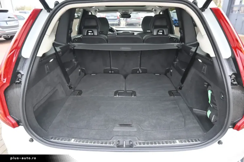 Volvo XC90 din 2023 cu 38.170 km - oferta VOL174283 - foto 16