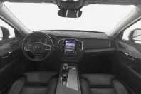 Volvo XC90 din 2022 cu 56.200 km - oferta VOL174285 - foto 3