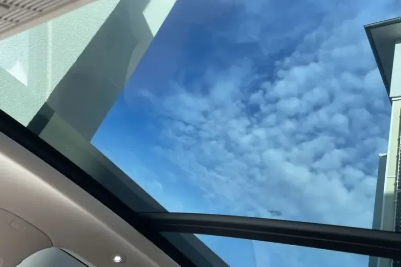 Volkswagen Touareg din 2021 cu 58.500 km - oferta VOL174287 - foto 4