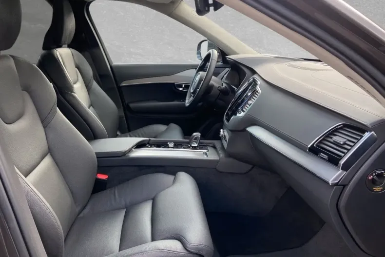 Volvo XC90 din 2024 cu 26.000 km - oferta VOL174288 - foto 4