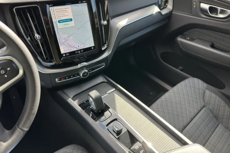 Volvo XC60 din 2024 cu 46.276 km - oferta VOL174292 - foto 13