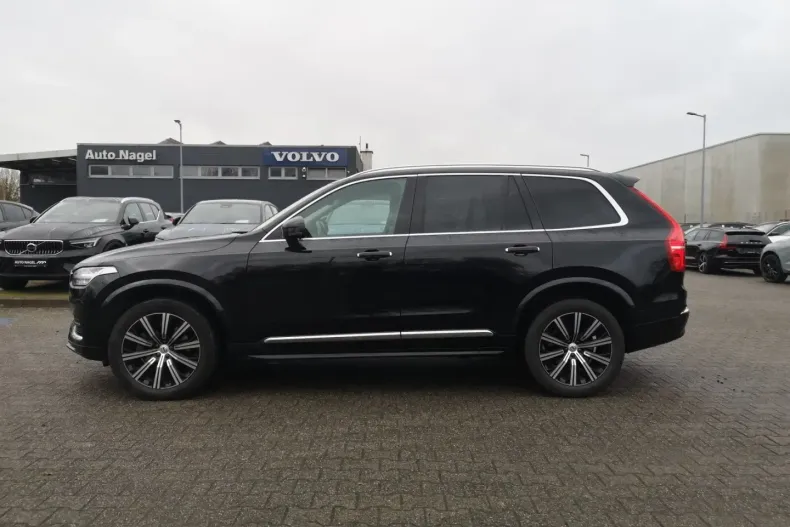Volvo XC90 din 2022 cu 56.937 km - oferta VOL174295 - foto 3