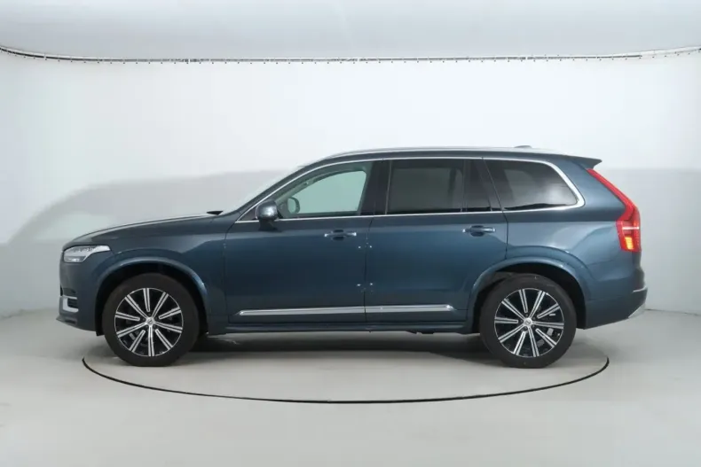 Volvo XC90 din 2022 cu 52.769 km - oferta VOL174296 - foto 3