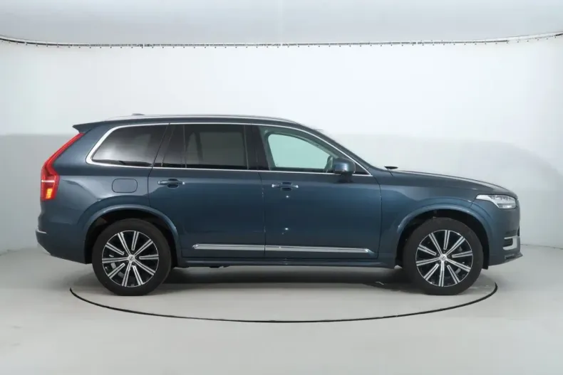 Volvo XC90 din 2022 cu 52.769 km - oferta VOL174296 - foto 6