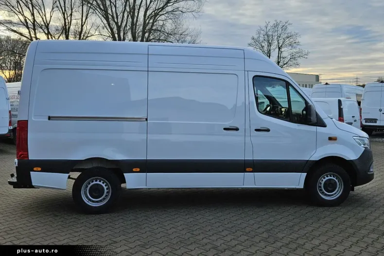 Mercedes-Benz Sprinter din 2024 cu 22.897 km - oferta MER174300 - foto 10