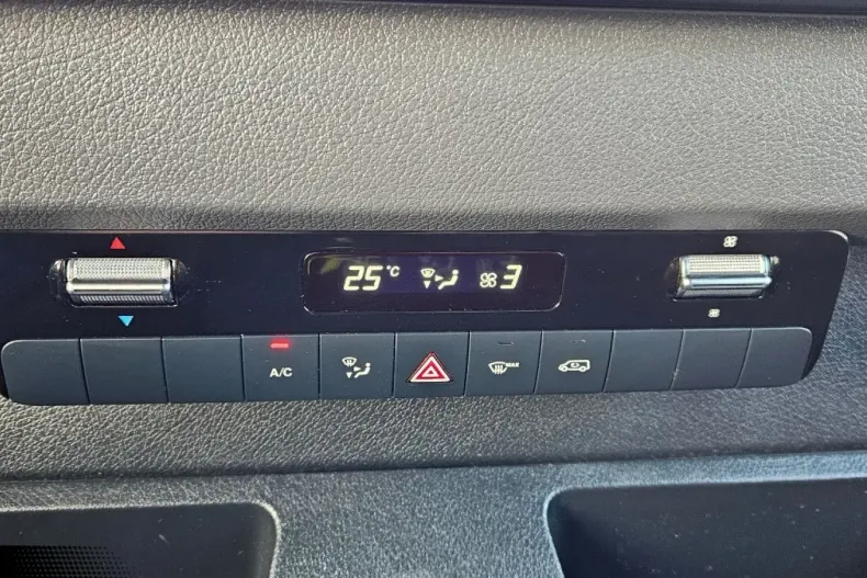 Mercedes-Benz Sprinter din 2024 cu 22.897 km - oferta MER174300 - foto 22