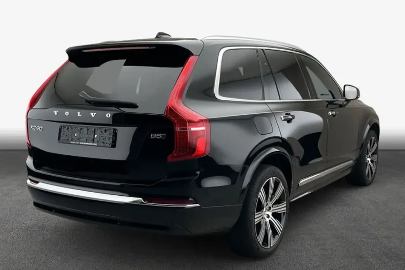 Volvo XC90 din 2022 cu 44.005 km - oferta VOL174301 - foto 2