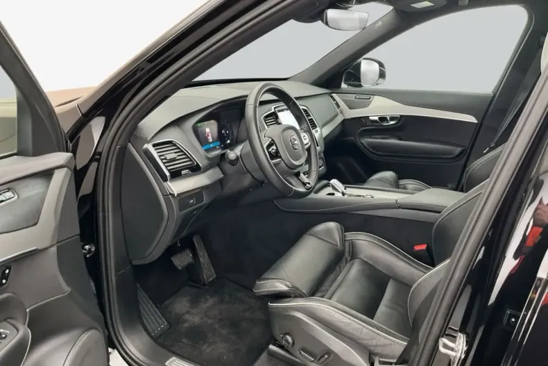 Volvo XC90 din 2022 cu 44.005 km - oferta VOL174301 - foto 10