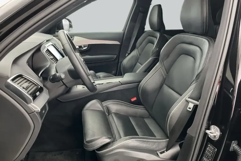 Volvo XC90 din 2022 cu 44.005 km - oferta VOL174301 - foto 11