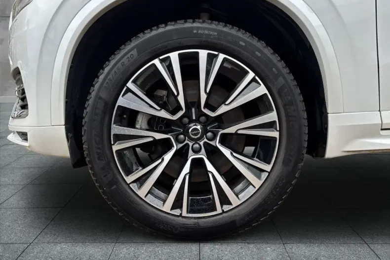 Volvo XC90 din 2022 cu 39.205 km - oferta VOL174302 - foto 7