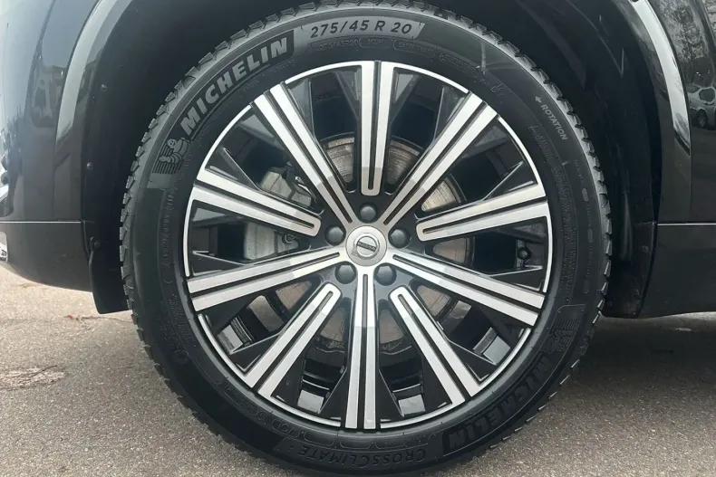 Volvo XC90 din 2023 cu 48.000 km - oferta VOL174303 - foto 2