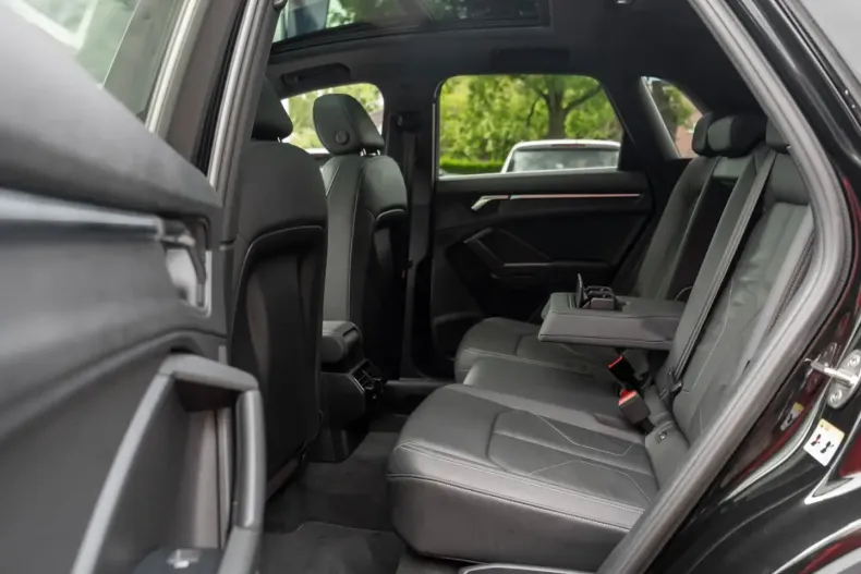 Audi Q3 din 2022 cu 25.070 km - oferta AUD174304 - foto 8