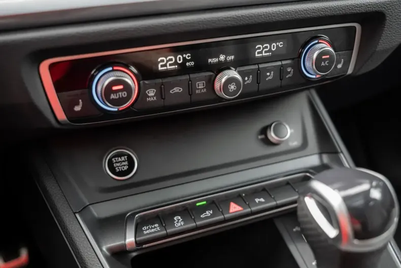 Audi Q3 din 2022 cu 25.070 km - oferta AUD174304 - foto 18