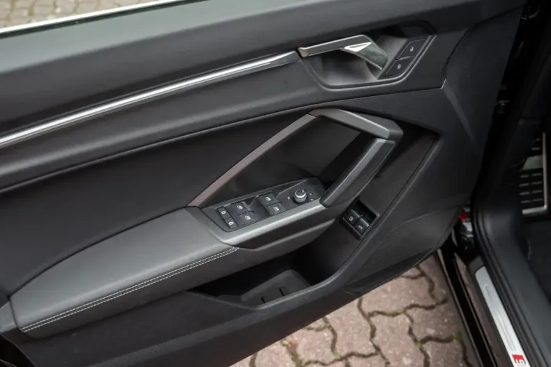 Audi Q3 din 2022 cu 25.070 km - oferta AUD174304 - foto 24