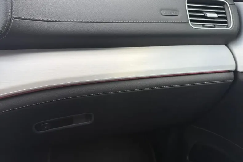 Mercedes-Benz GLE 300 din 2024 cu 27.977 km - oferta MER174305 - foto 15