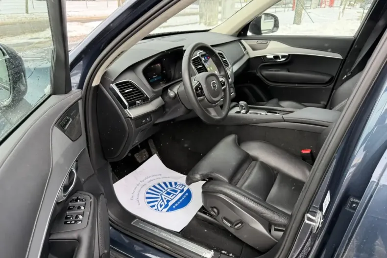 Volvo XC90 din 2022 cu 35.238 km - oferta VOL174309 - foto 8