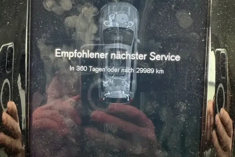 Volvo XC90 din 2022 cu 35.238 km - oferta VOL174309 - foto 11