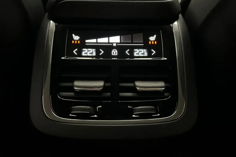 Volvo V60 din 2024 cu 37.511 km - oferta VOL174315 - foto 15