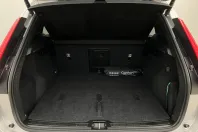 Volvo XC40 din 2023 cu 29.941 km - oferta VOL174316 - foto 8