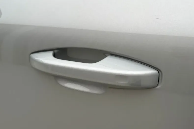 Volvo XC40 din 2023 cu 29.941 km - oferta VOL174316 - foto 10