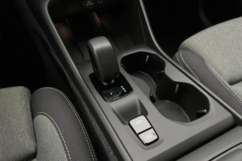 Volvo XC40 din 2023 cu 29.941 km - oferta VOL174316 - foto 18