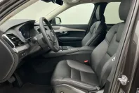 Volvo XC90 din 2022 cu 12.094 km - oferta VOL174317 - foto 4