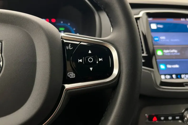 Volvo XC90 din 2022 cu 12.094 km - oferta VOL174317 - foto 8