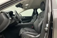 Volvo XC60 din 2022 cu 46.980 km - oferta VOL174318 - foto 2